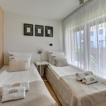Waterlane Riverside Spa, Pool & Gym By Downtown Apartments Gdansk Exterior foto